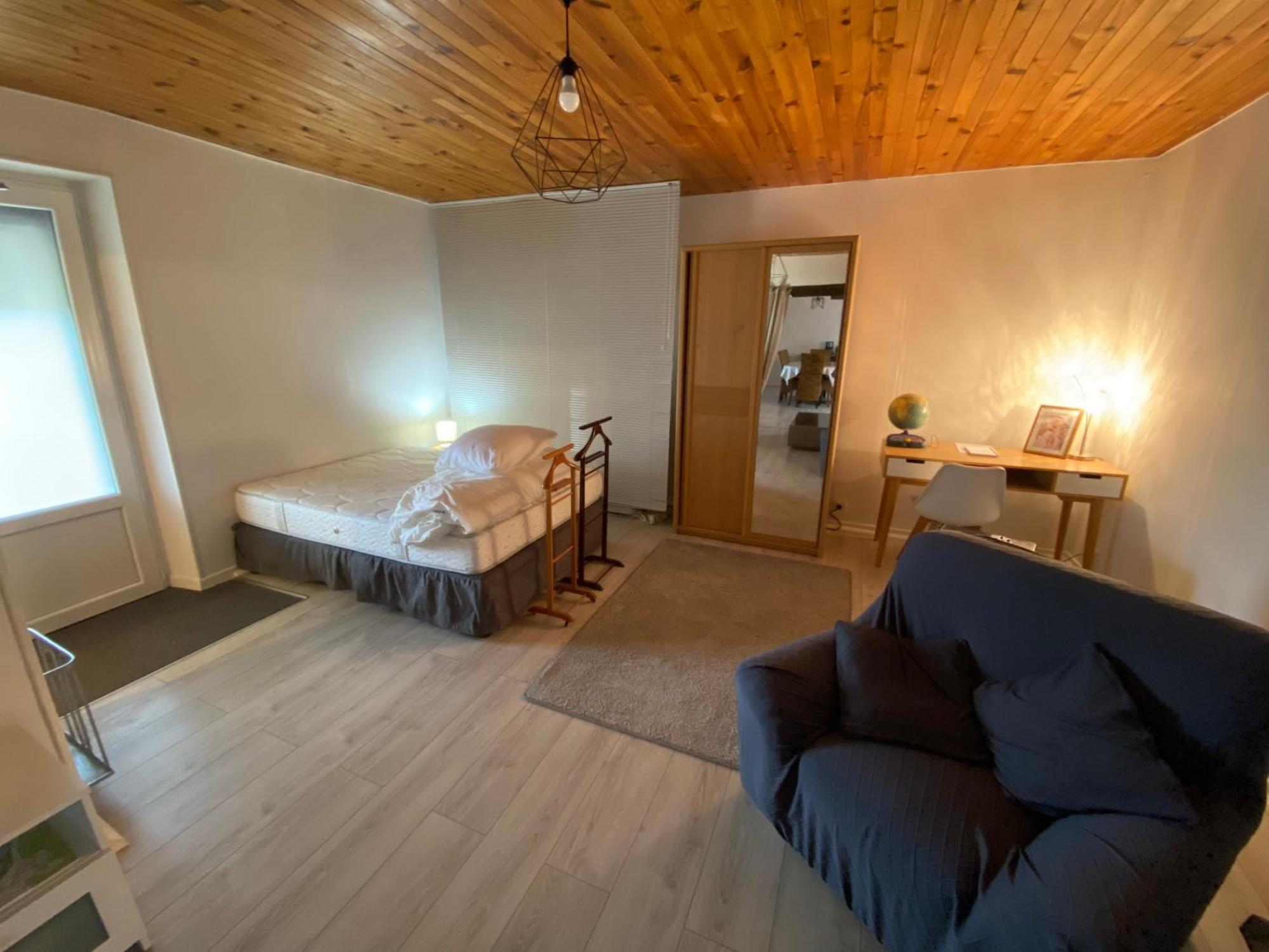 Вилла La Petite Maison Toulon-sur-Arroux Экстерьер фото